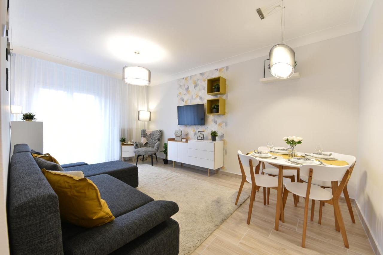 Kiralykut 2 Apartman - Ingyen Parkolas, Bicajok, Ac Székesfehérvár Buitenkant foto