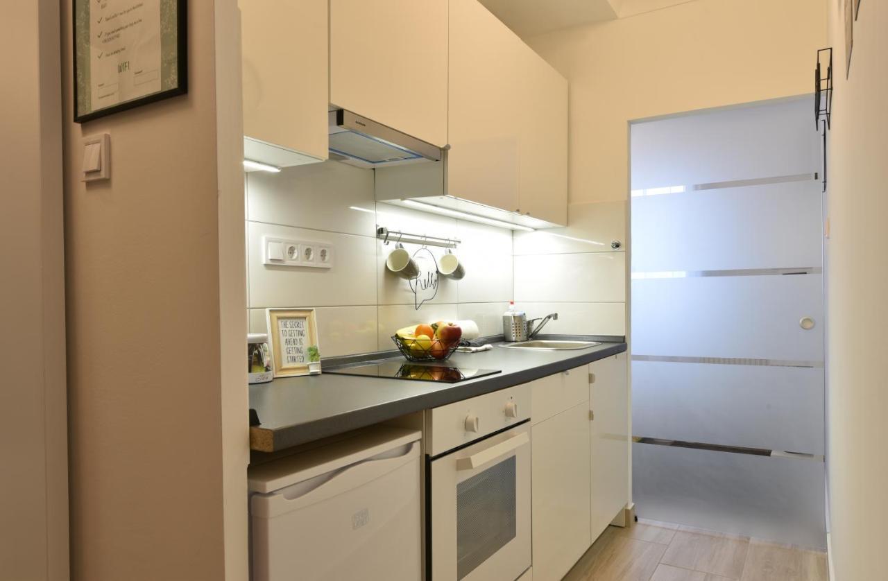 Kiralykut 2 Apartman - Ingyen Parkolas, Bicajok, Ac Székesfehérvár Buitenkant foto